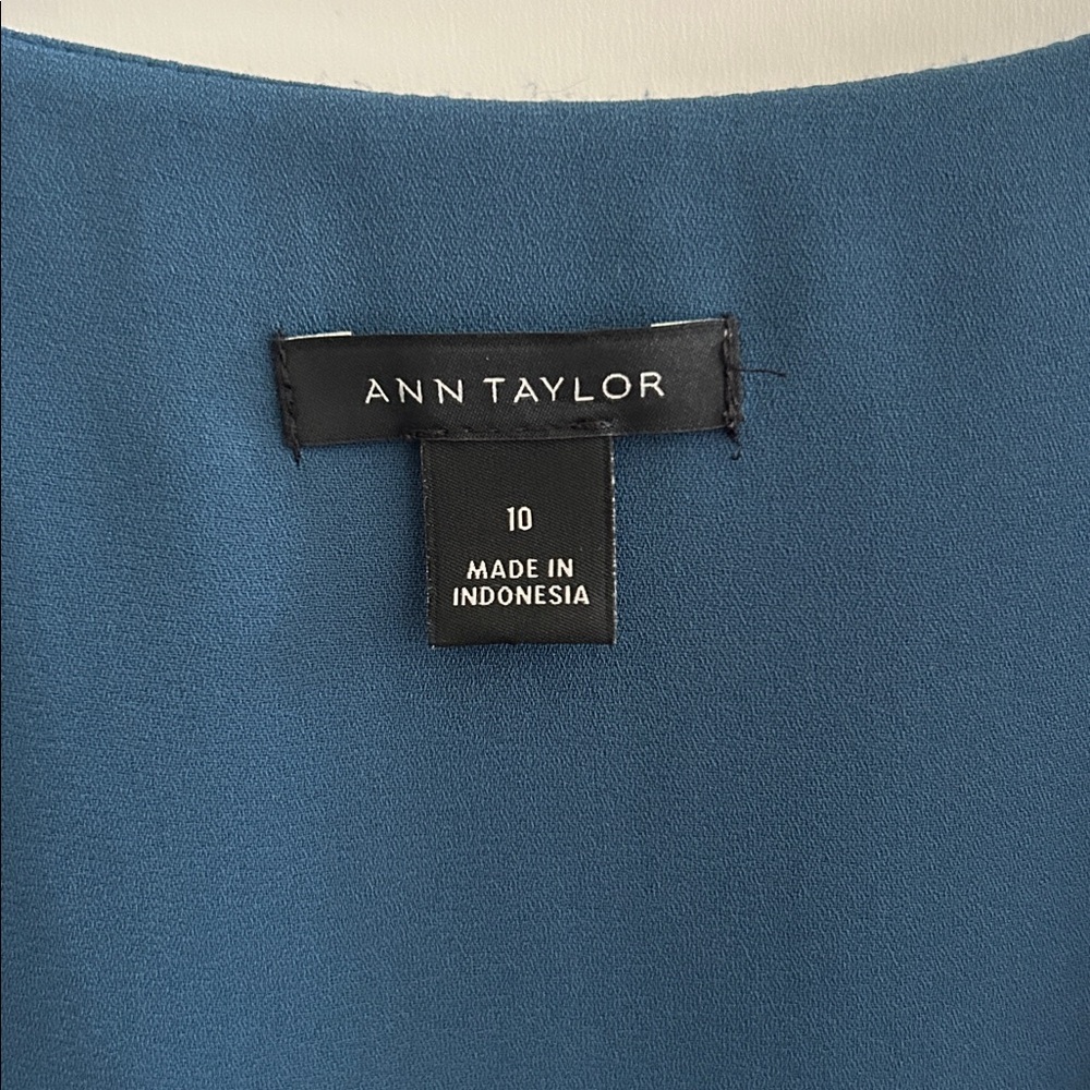 Ann Taylor Geo Chiffon Wrap Dress - Picture 7 of 8